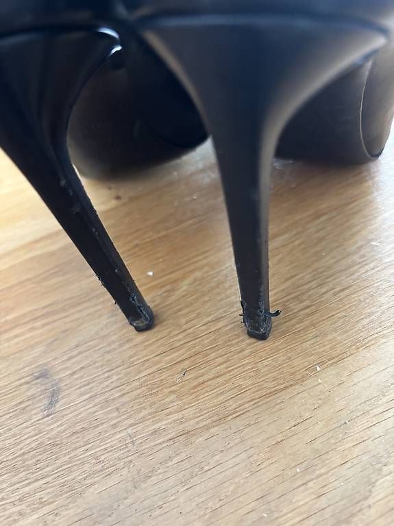 Scarpe da donna: Saint Laurant Pumps 38 – Usato da Zwingen venduto da Zipfel1983 4