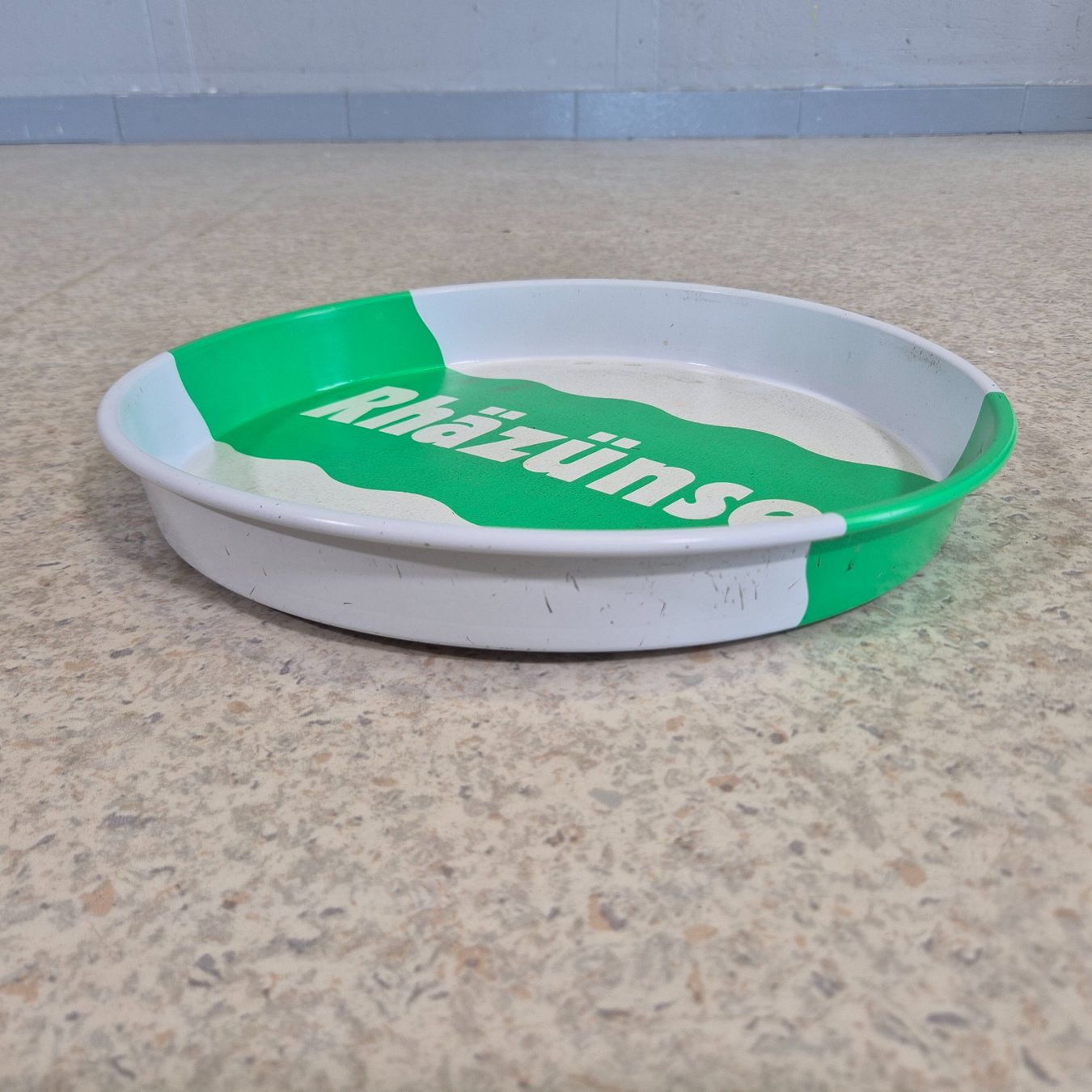 Servierplatten: 1 Stk. Rhäzünser Serving Tray Serviertablett Tableau – Gebraucht aus Nottwil von Wondewa-Shop 6