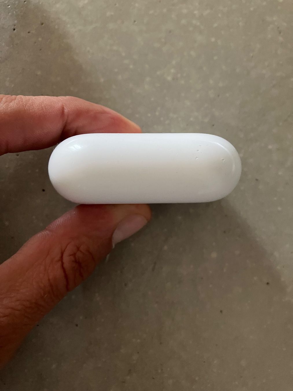 Apple Casques audio: APPLE AIRPODS PRO 2 Case – D'occasion à Lausanne par mr.v 5