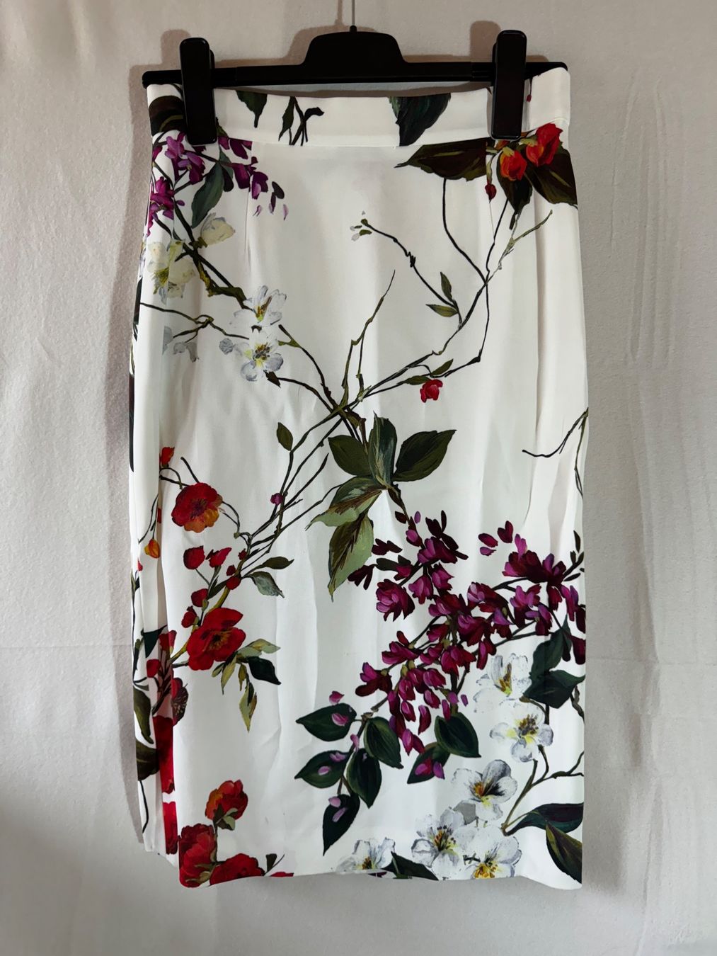 Escada Röcke: Floraler Rock von Escada Gr. 36 – Gebraucht aus Grosswangen von second_hand_dress