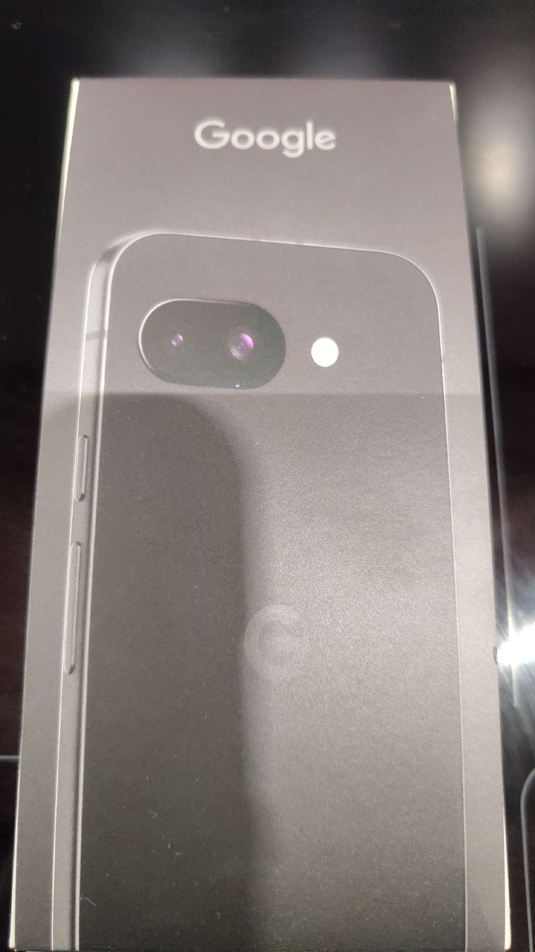 Google Telefoni cellulari / Smartphones: Google Pixel 9a ungeöffnet – Nuovo e nell'imballaggio originale da Schüpfen venduto da lol_77l8