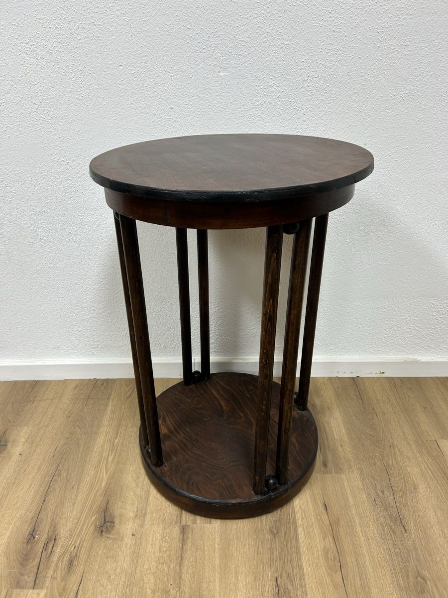 Tavoli: Josef Hoffmann Cabaret Fledermaus Tisch  – Usato da Basel venduto da MoebelSackmann 2