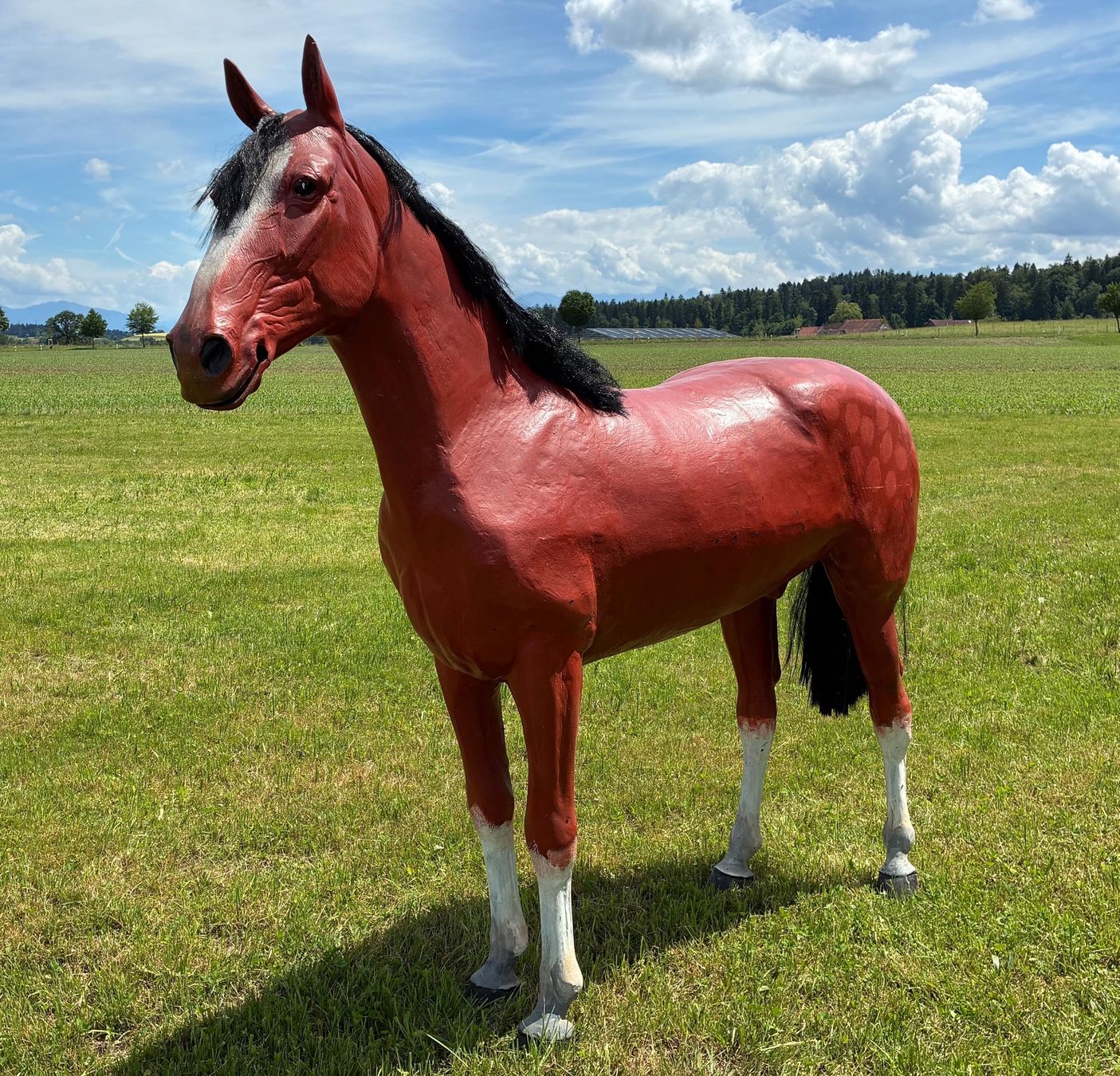 Statuette: Pferd Rot-Braun Lebensgross – Usato da Bäretswil venduto da robsonantik 1