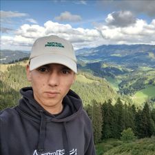 Profile image of RobinLiechti