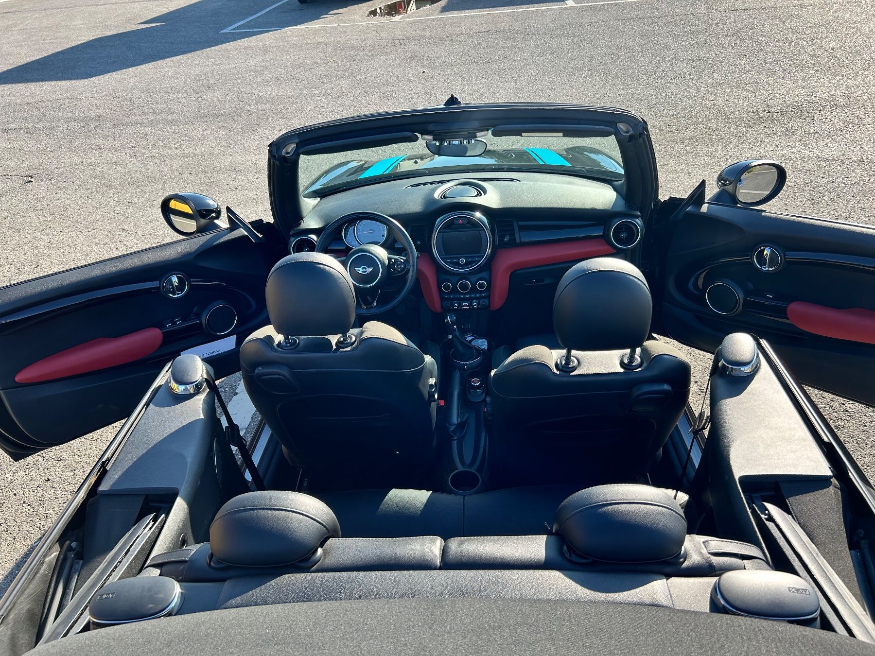 Mini Autos: Mini Cooper Cabriolet 1.5 – Gebraucht aus Payerne von chr_m9r2 5