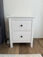 IKEA Nachttisch mit 2 Schubladen  Sehr guter Zustand
