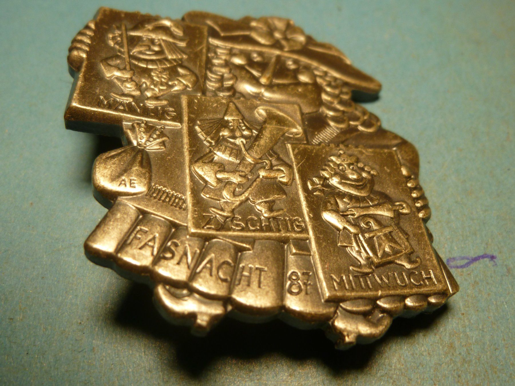 Plaquettes & Badges: BASEL 1987 SILBER – D'occasion à Ried (Muotathal) par Mandarin02