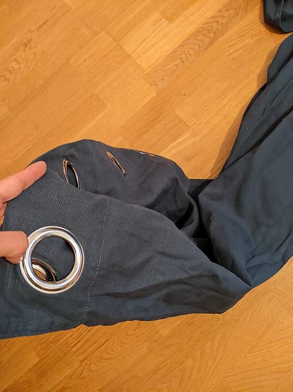 Ikea Tende: Dunkelblaue Vorhänge Ikea 2x, 140x253 cm – Usato da Bern venduto da imr_v8b6 2