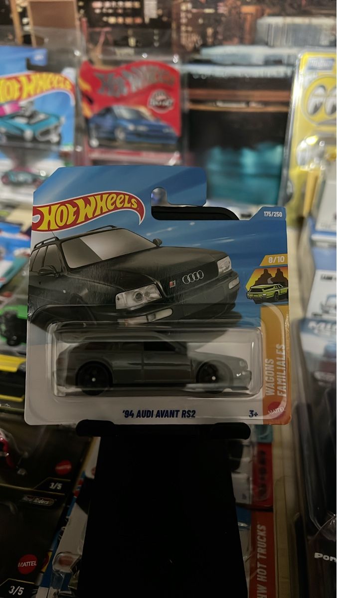 Hot Wheels Voitures modèles: Hot Wheels 94 Audi Avant RS2 Grau – Neuf (Voir description) à Thayngen par sop_2xnz