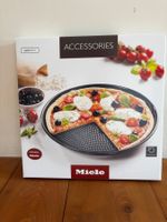 Miele Backblech und AirFryer-Form rund gelocht (neu)