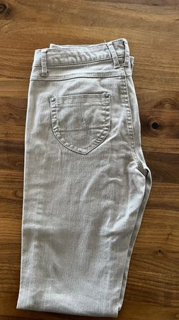 Damen Hose von NAF NAF beige, Grösse 36, neuwertig