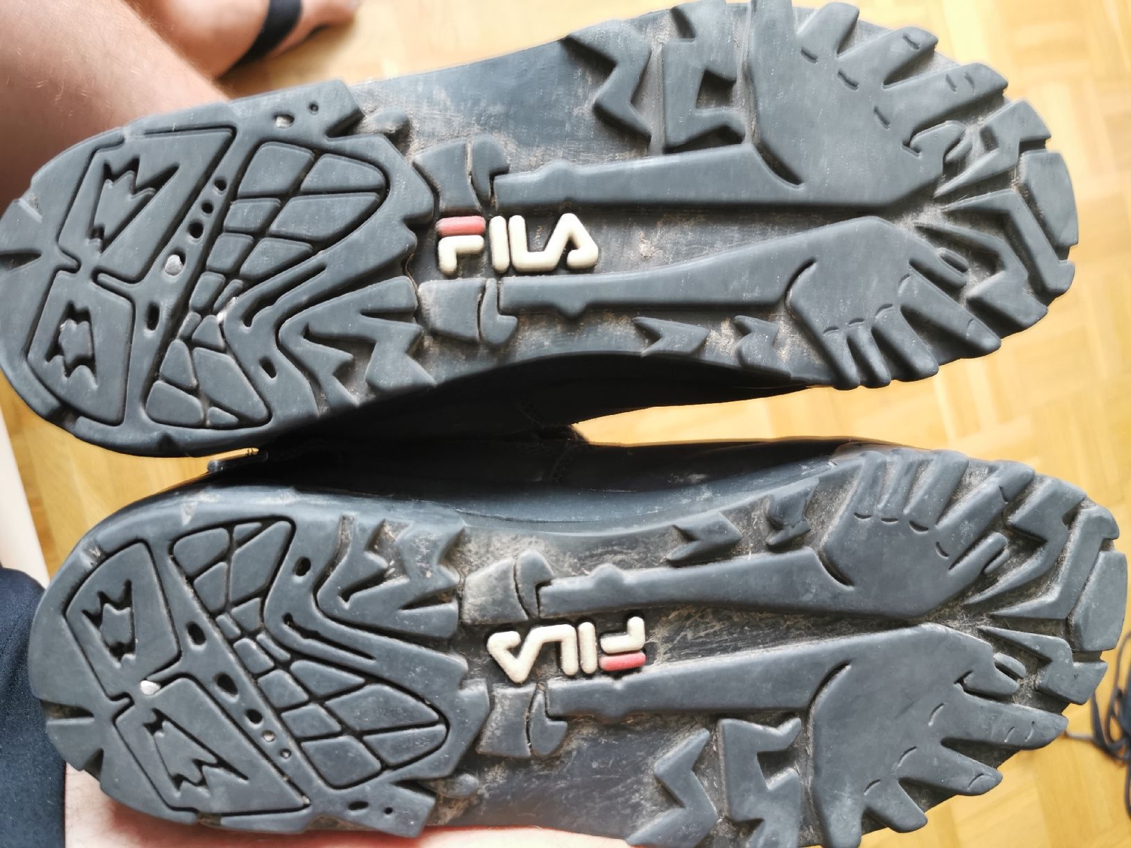 Fila Scarpe da uomo: Fils winterschuhe 44 – Usato da Bern venduto da ged_ffx9 3