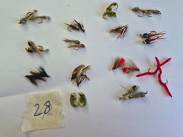 28  Verschiedene  Nassfliegen und Nymphen