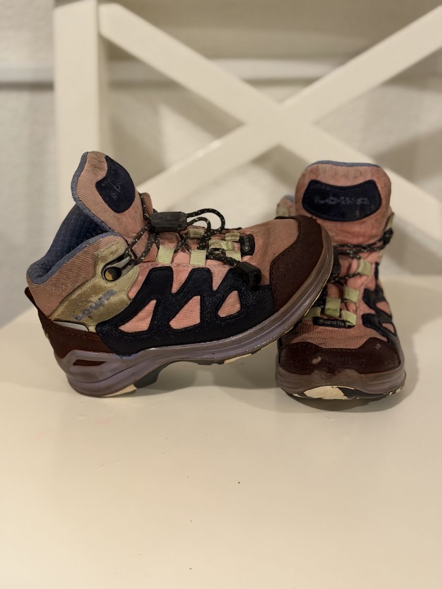Lowa Scarpe per ragazzi: Namuk Lowa Wanderschuh Grösse 25 – Usato da Brüttisellen venduto da Perlae90 1