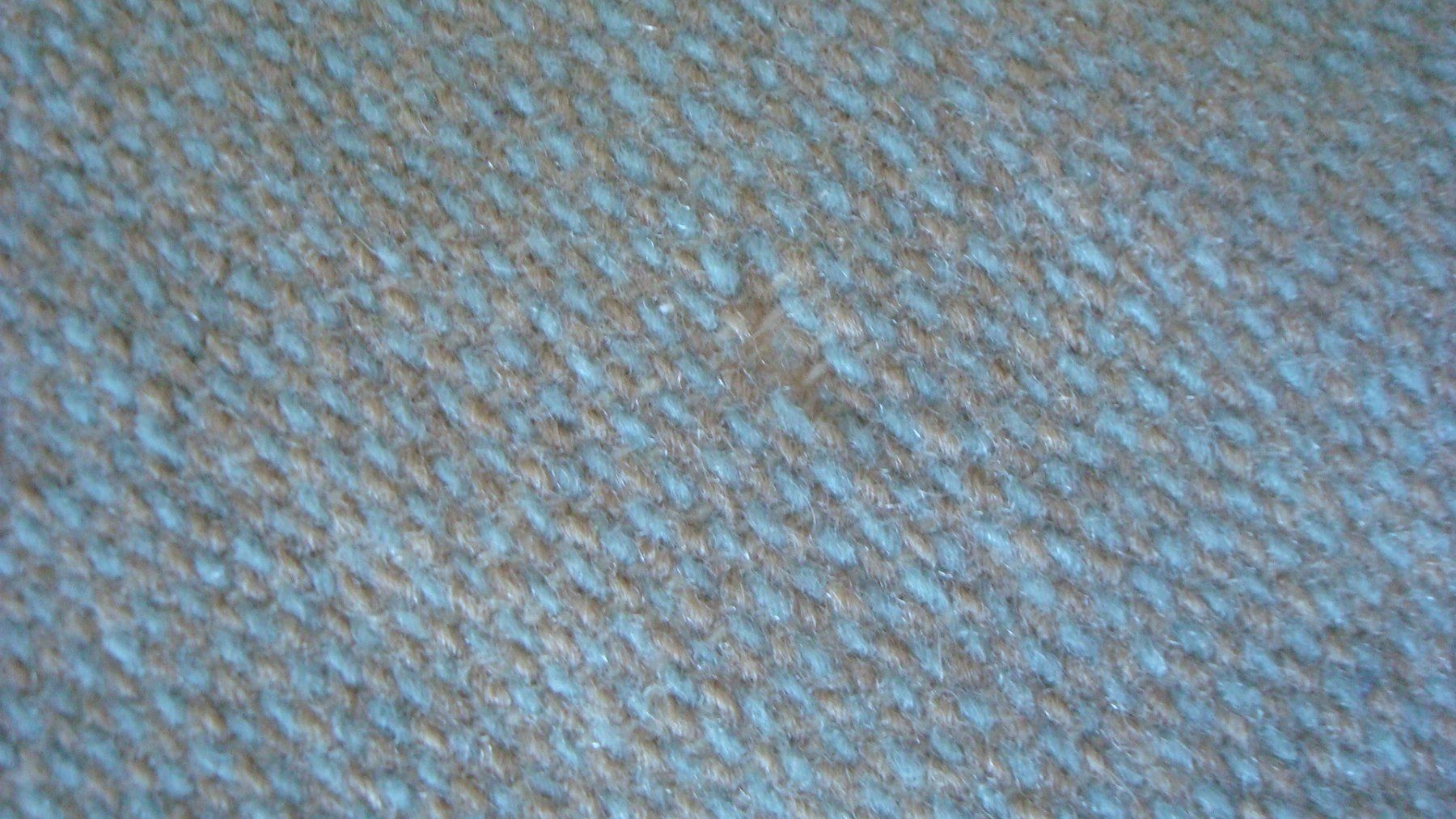 Coperte: Wolldecke aus den 50er Jahren – Usato da Münchenstein venduto da Pesci6 7