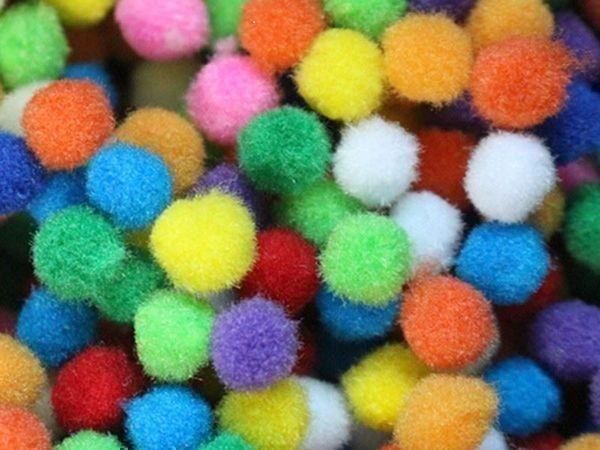 Kit bricolage: 100 BUNTE POMPON - 10mm – Nuovo e nell'imballaggio originale da Kriens venduto da swissgadget