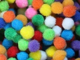 100 BUNTE POMPON - 10mm