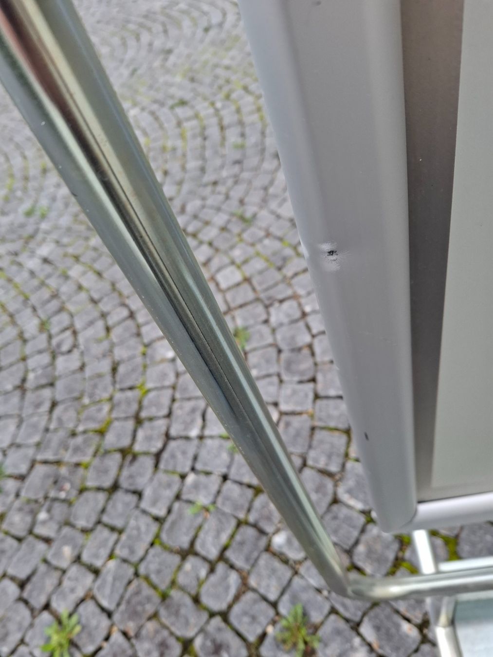 Ladenausstattungen & Messebau: Präsentationsständer – Gebraucht aus Goldingen von aaaooo 1