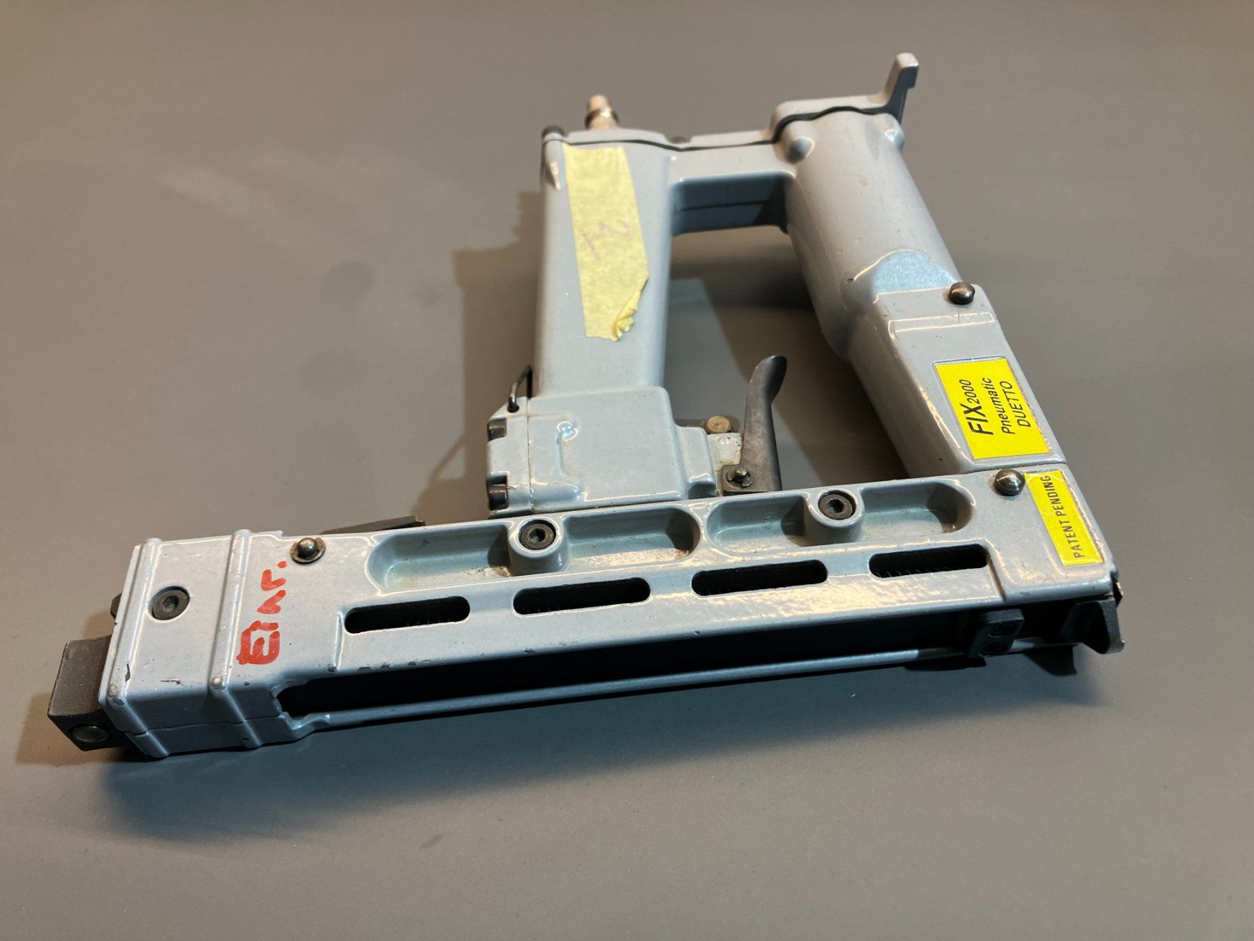 Tous les outils: FIX2000 - Pneumatischer Tacker Typ 53 ab 1.- – D'occasion à Lichtensteig par Buy24International 3