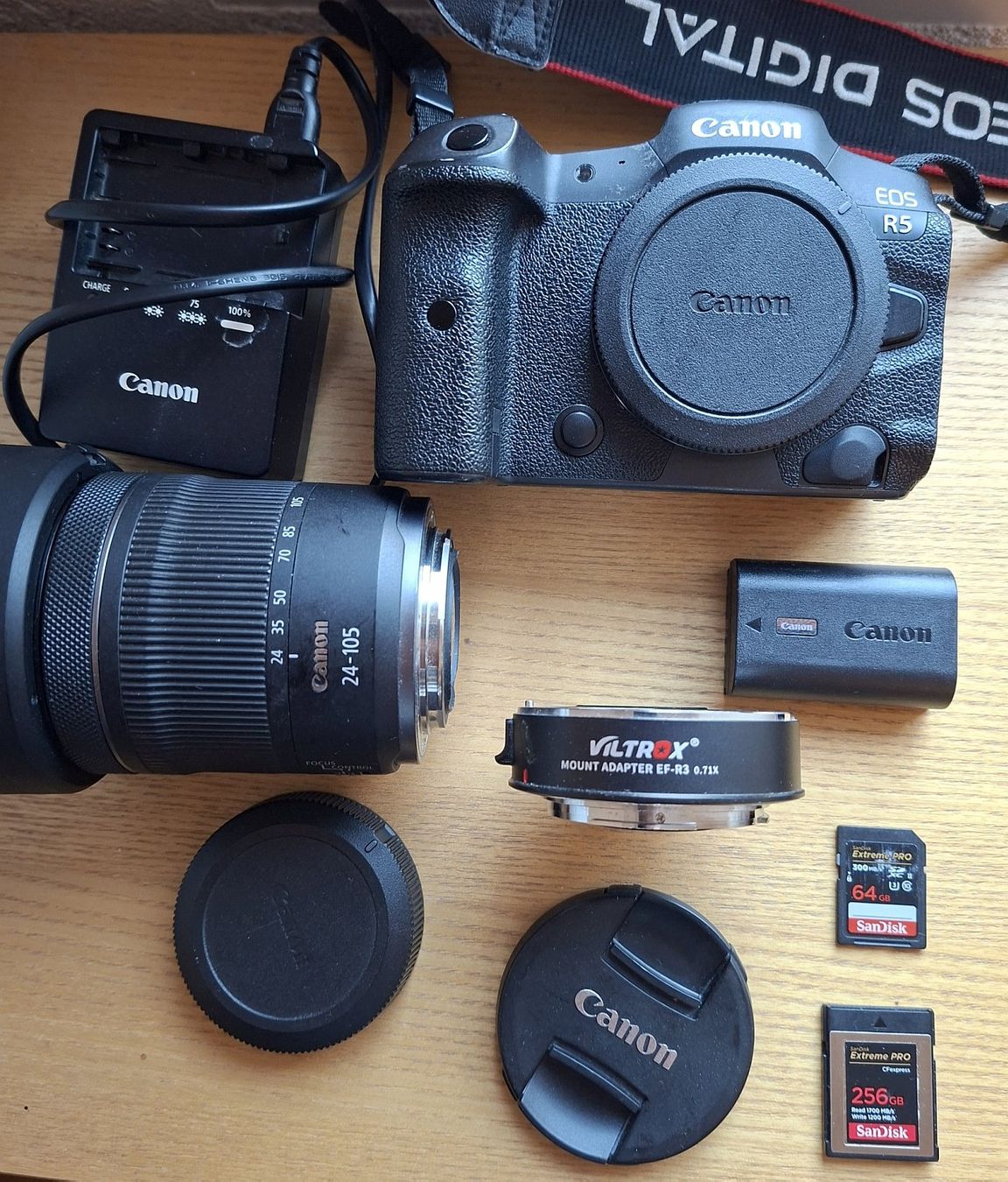 Canon Fotocamera: KIT CANON EOS R5 +SD CFx RF24-105 STM VILTROX adapter EF-R3 – Usato da Vétroz venduto da Aurorafiddler