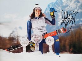 Federica Brignone - Original Autogramm auf Foto