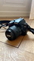 Nikon D3300 Digitalkamera mit Objektiv neuwertig