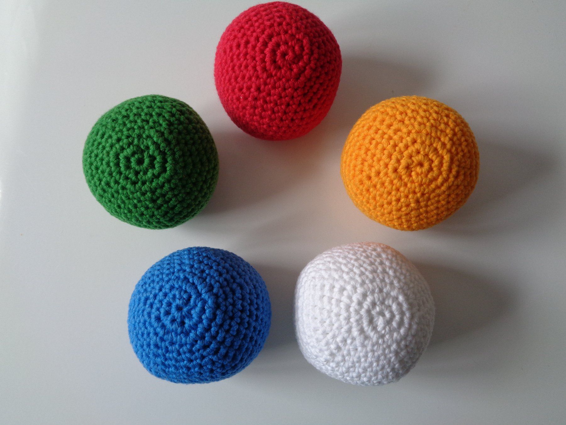 Giochi: 5-Elemente-Farbball-Set, 5-teilig, NEU! – Nuovo e nell'imballaggio originale da Wiesendangen venduto da Gullfoss
