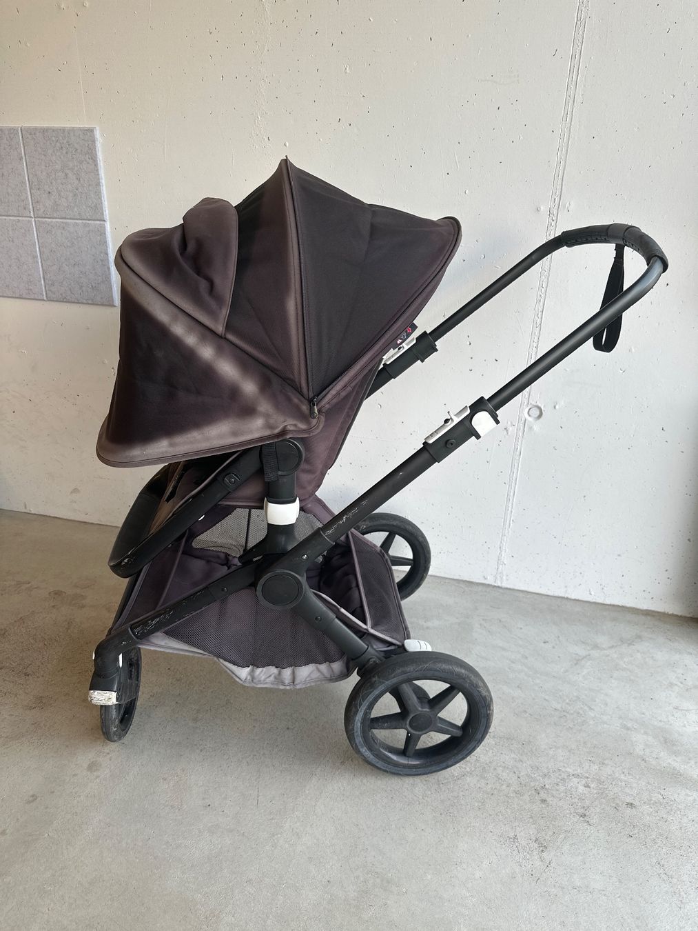 Bugaboo Carrozzine: Kinderwagen Bugaboo Fox mit Tragewanne gebraucht – Usato da Meierskappel venduto da isi.schoech 3