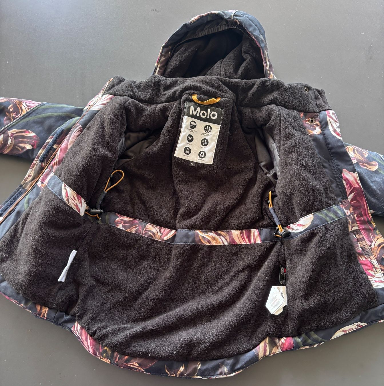 Molo Giacche & Cappotti: Molo Mädchen-Winterjacke, Größe 98. – Usato da Brugg AG venduto da tsannen 4