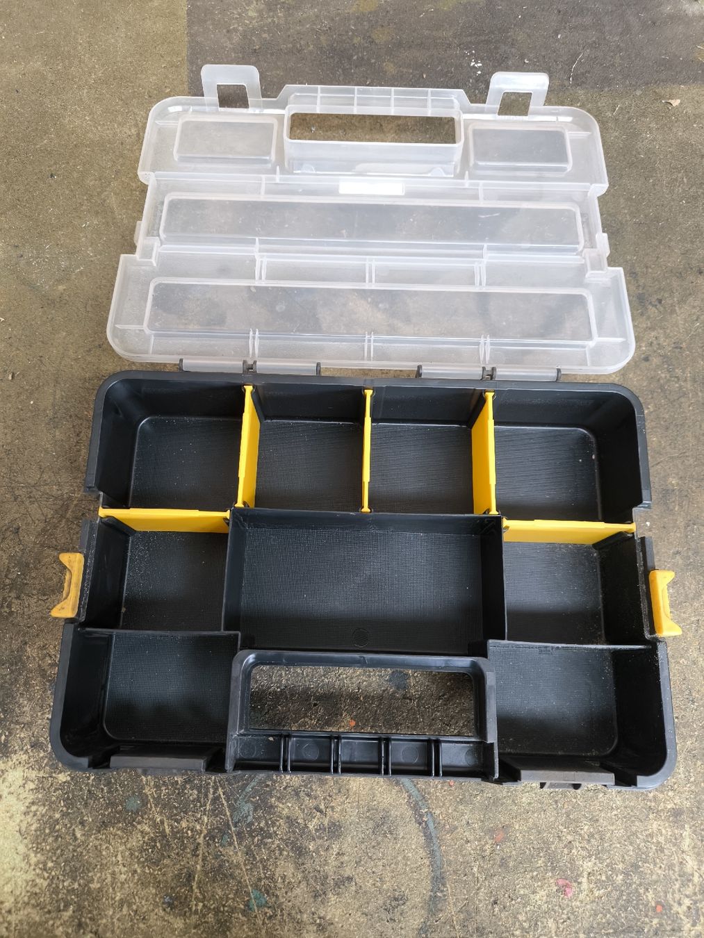 Casse di trasporto: Sortierbox Sortimentkiste Werkzeugkasten mit 9 Fächern – Usato da Geiss venduto da Fiatagri_power 1