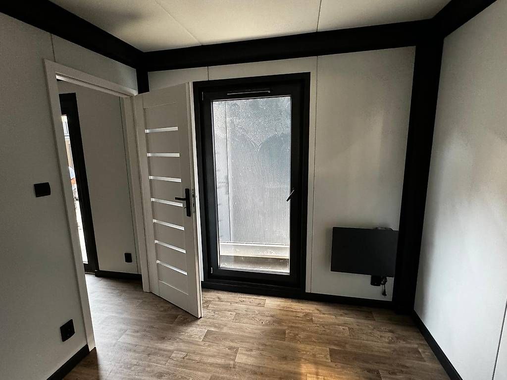 Contenitori edile: Container 2.5 m x 6.0  m / 00085 – Usato da St. Gallen venduto da Spa_at_Home911 8