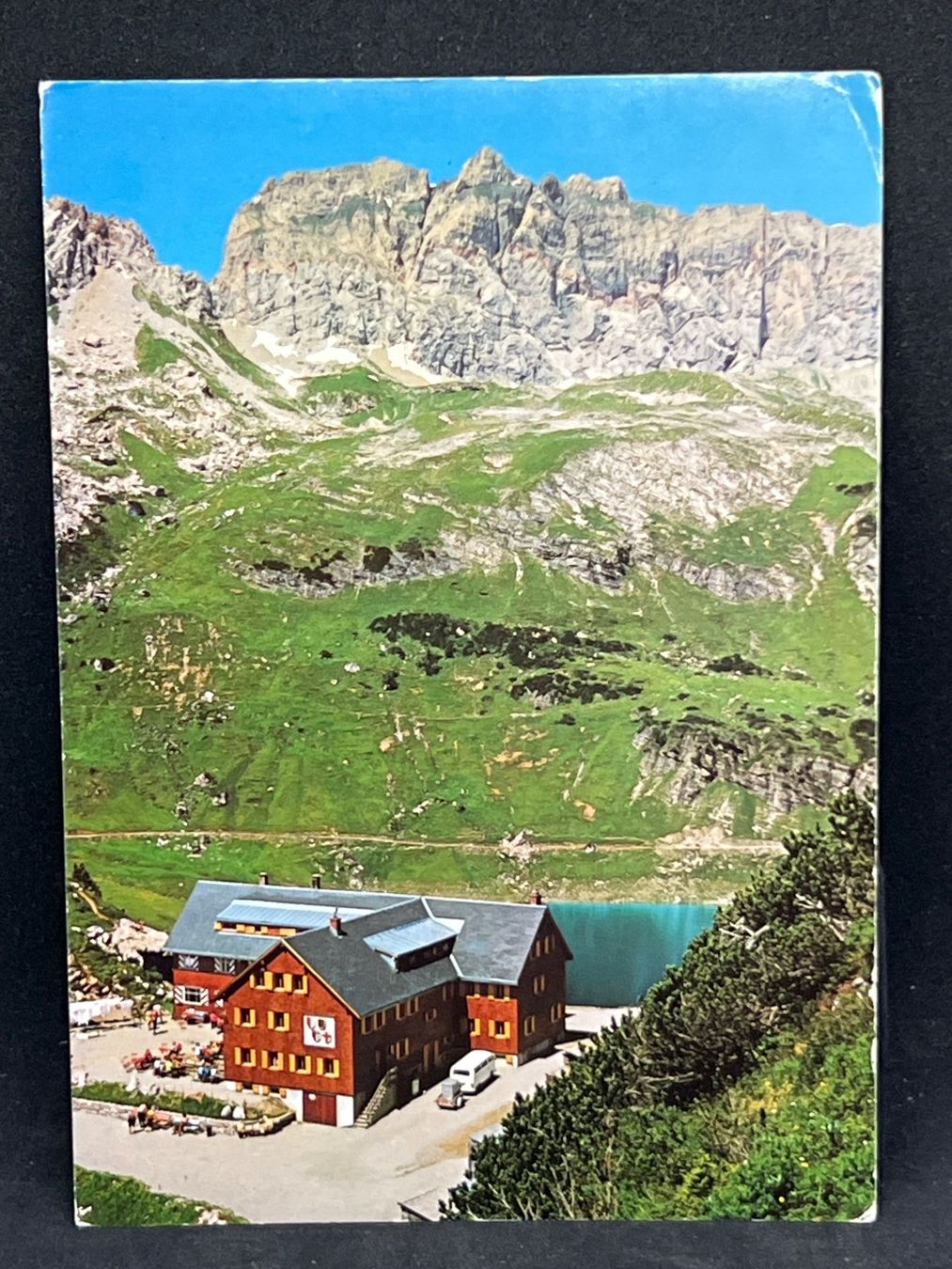Cartoline postali: Ansichtskarte: Freiburger Hütte, 1931m mit Formarinsee.... – Usato da Widnau venduto da Brusi9