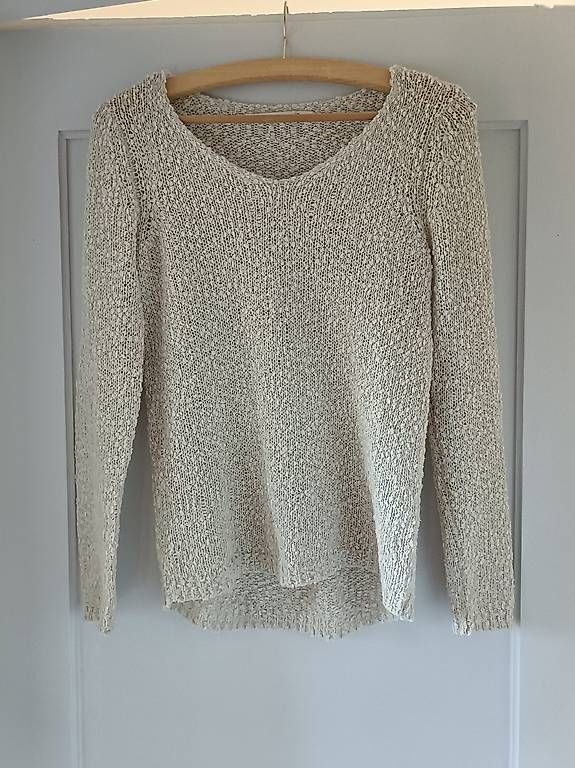 Pullover & Sweatshirts: Strickpullover ecru Gr. XS – Gebraucht aus Sissach von jgt_6k76