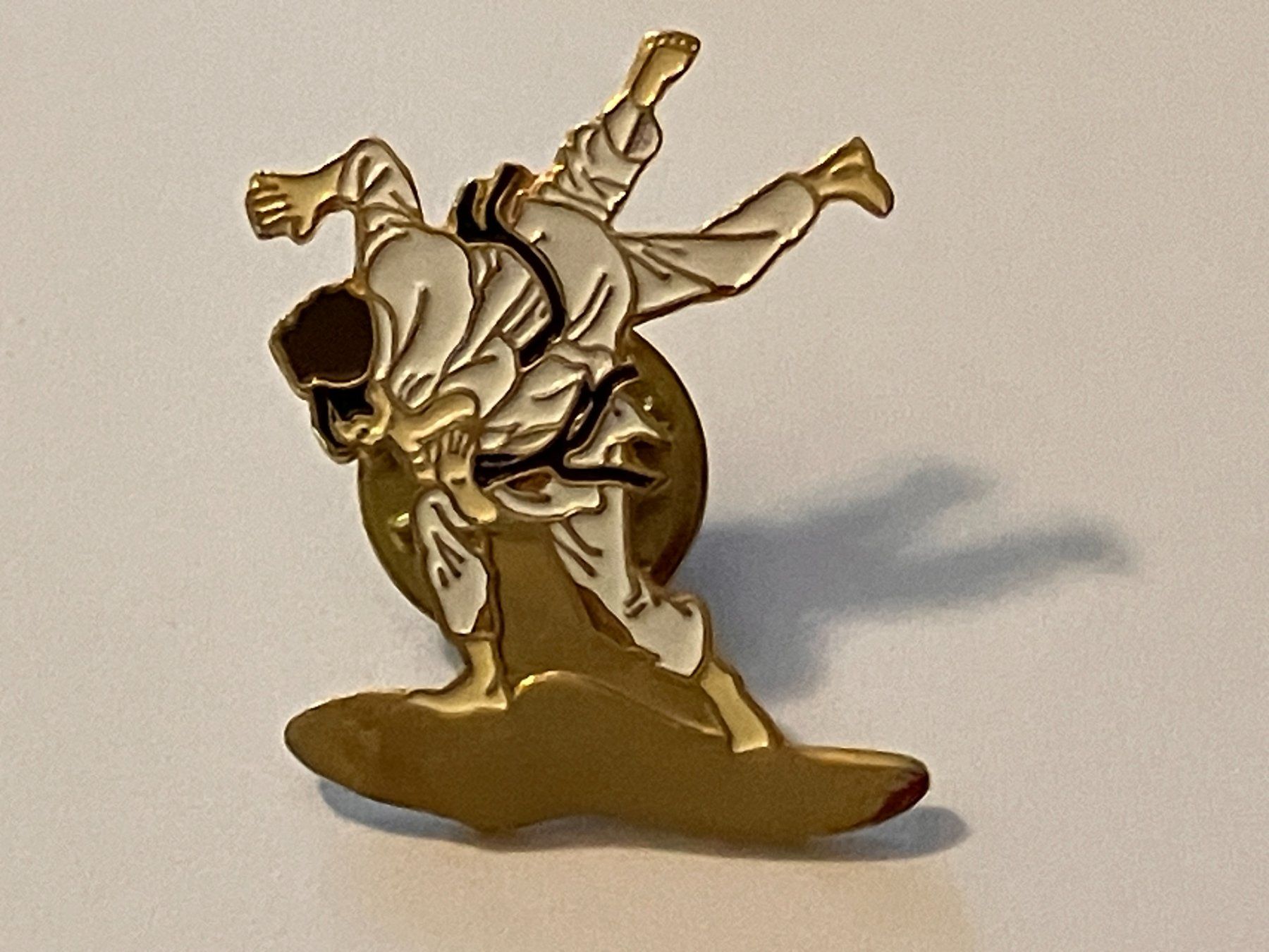 Placchette & Badge: 1 Pin Judo – Usato da Basel venduto da djwwpp