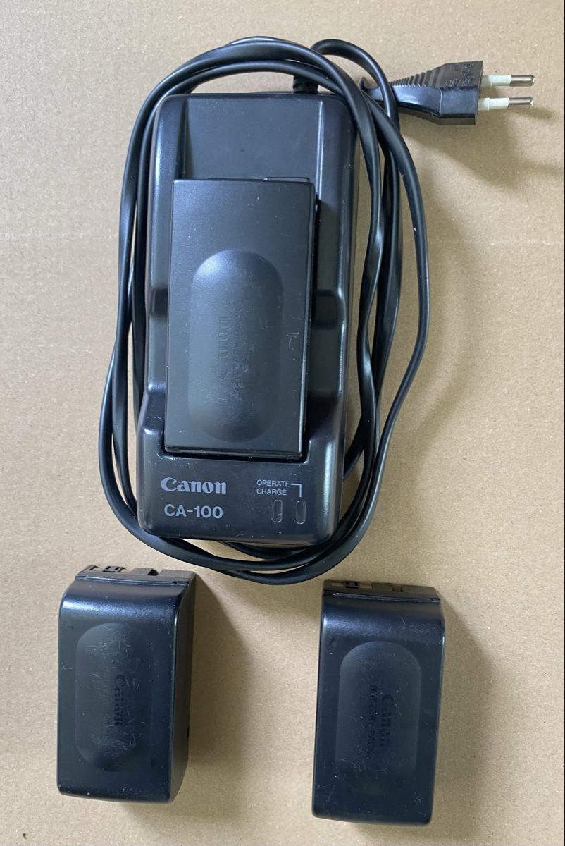 Canon Videocamere: Canon 8 mm VIDEO CAMCORDER UC10 – Usato da Bern venduto da Birdsville 2