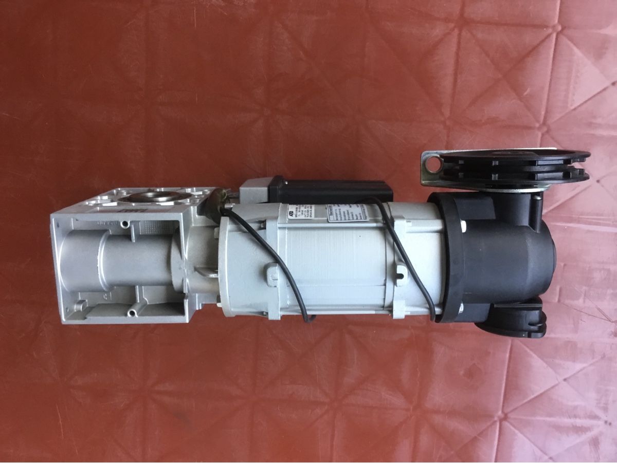 Hörmann Altro Materiale elettrico: Hörmann Garagentorantrieb S14 – Nuovo (secondo la descrizione) da waldkirch venduto da Sobi3 4