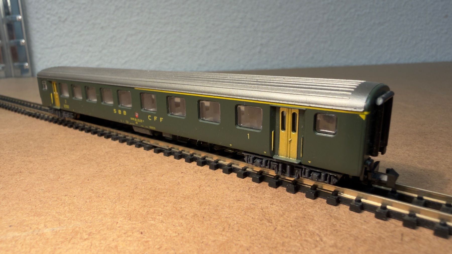 Modellini di ferrovie: MiniTrain Personenwagen Spur N – Usato da Schlieren venduto da rat_lq6b 5
