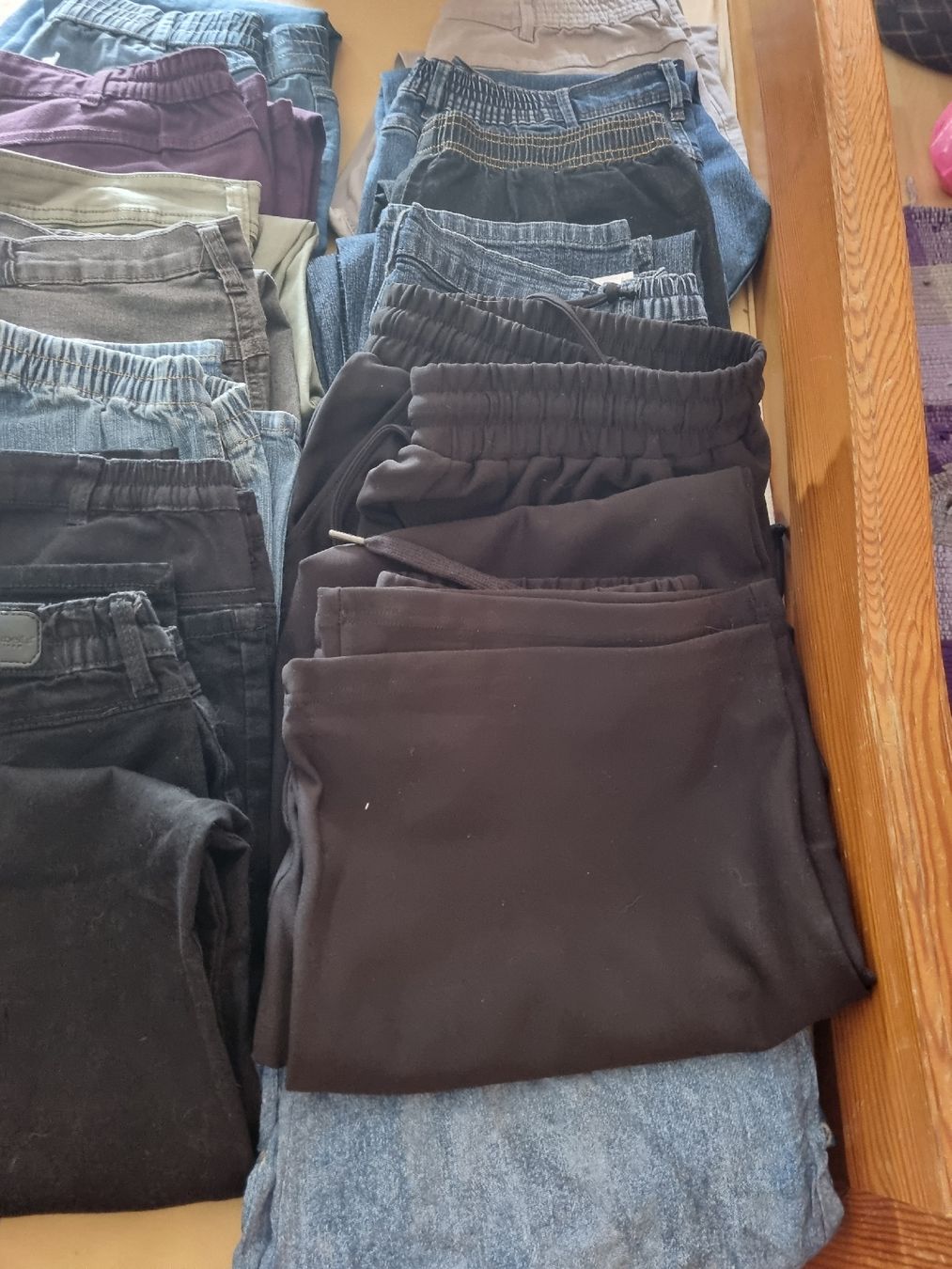Kleiderpakete: Flomi / secondhand    22 Hosen  /  Jeans – Gebraucht aus Aesch BL von mutti04 1