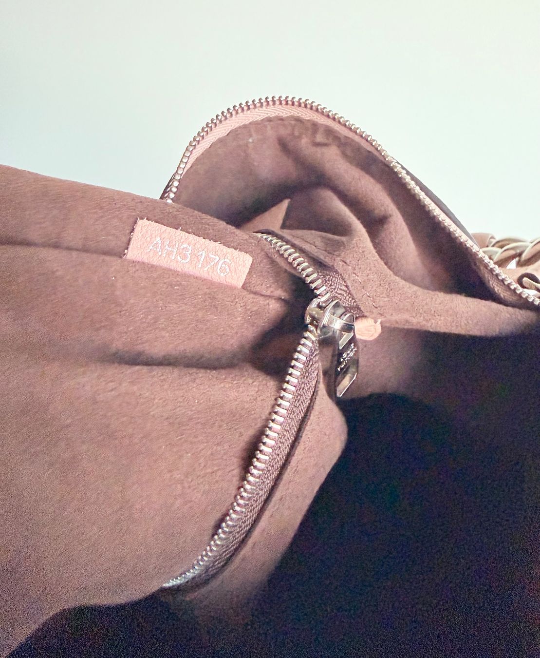 Louis Vuitton Borse da donna: Louis Vuitton Mahina Babylone BB – Usato da Reinach AG venduto da BisMad3 9