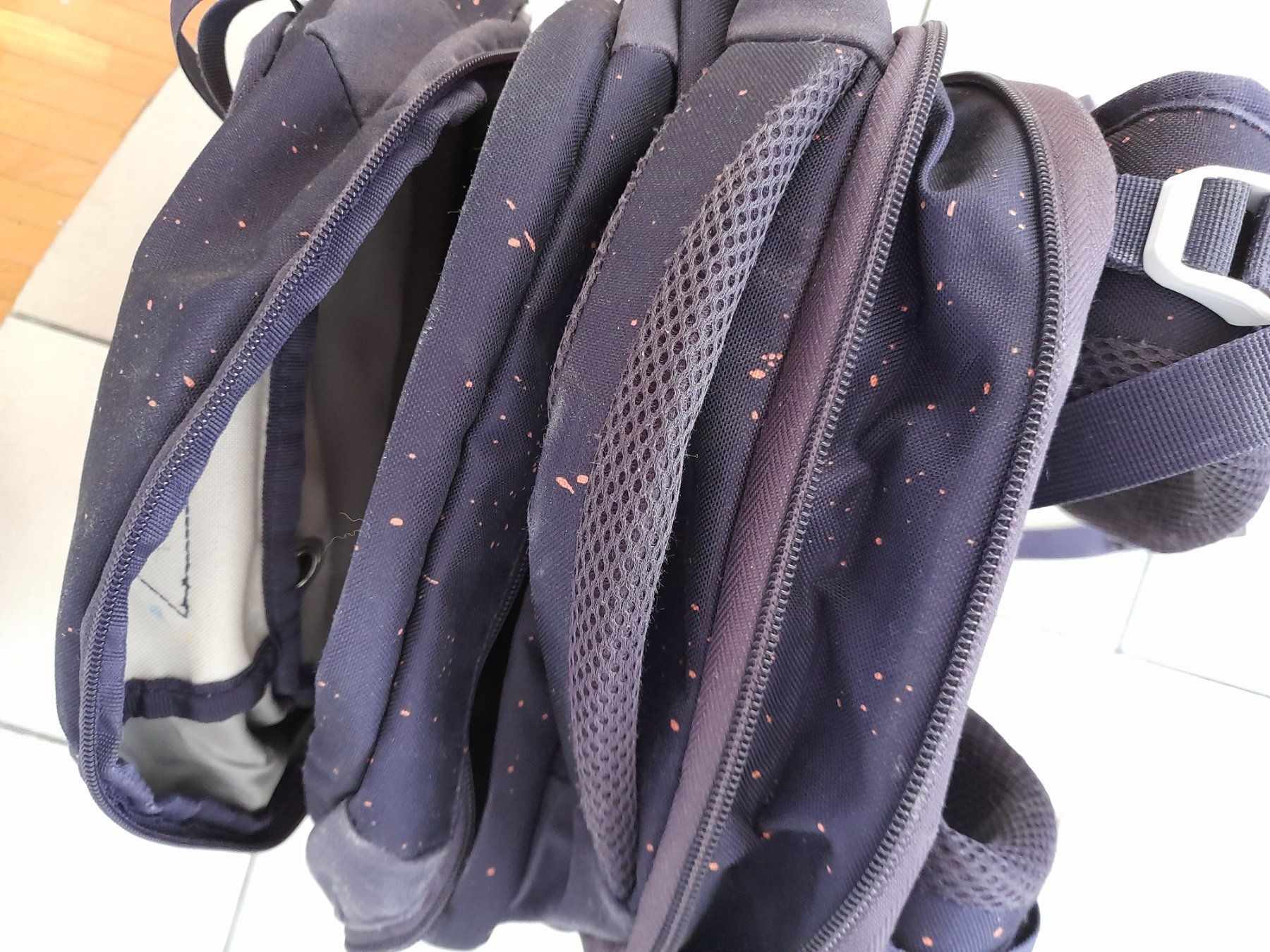 Satch Borse & Zaini: Satch schulrucksack – Usato da Dagmersellen venduto da L.Ga. 2