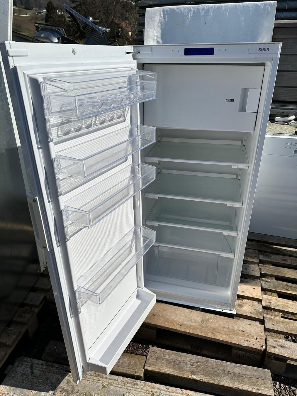 Sibir Frigoriferi: Kühlschrank Einbaukühlschrank SIBIR – Usato da Spreitenbach venduto da Space_X 1