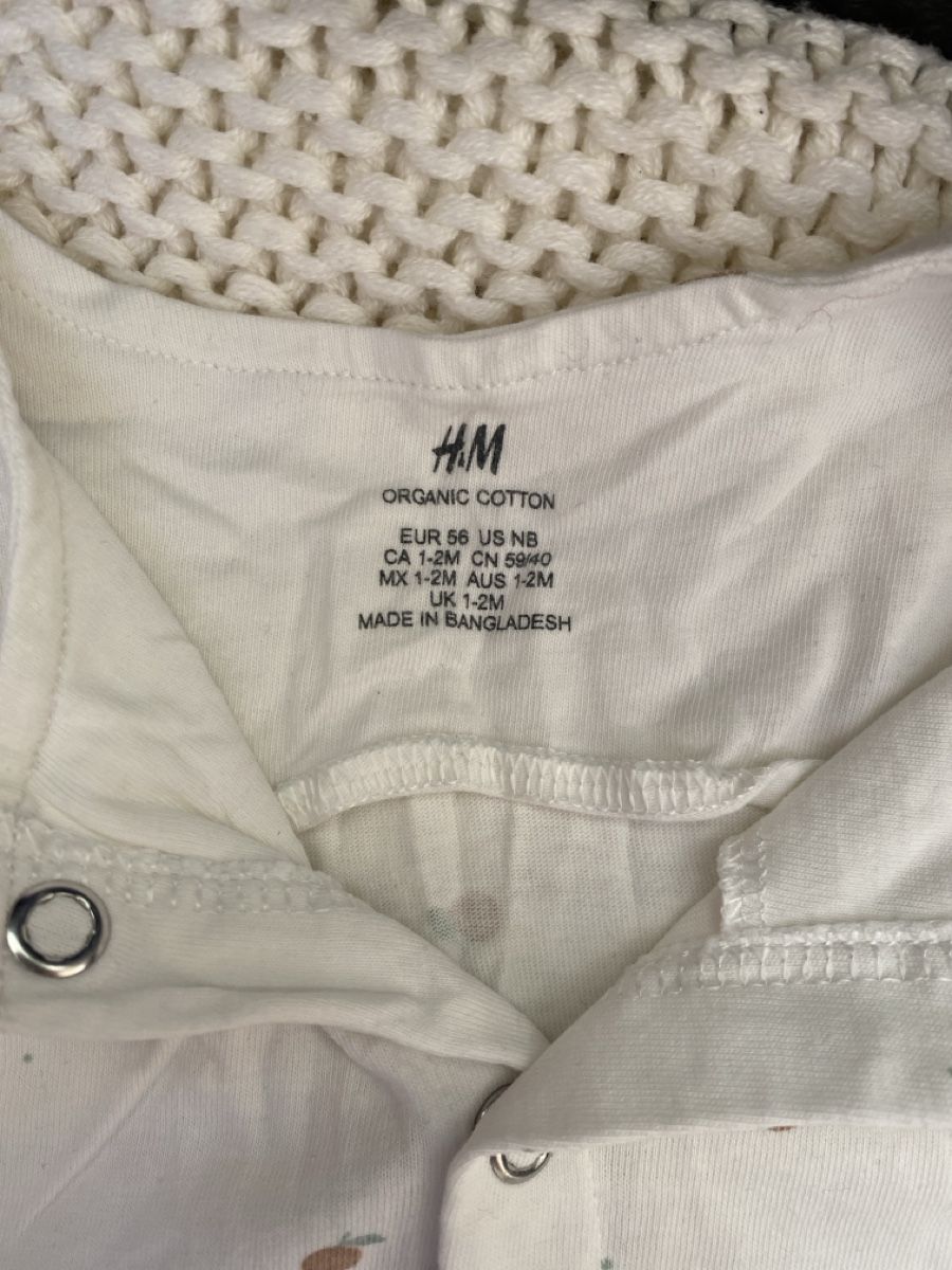 H&M Lotti di vestiti: Set de 2 barboteuses H&M taille 56 – Usato da Fully venduto da Lisa127 1