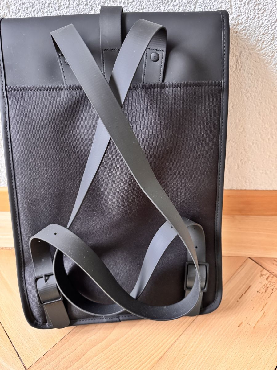 Rains Zaini: Rains Rucksack – Nuovo (secondo la descrizione) da Solothurn venduto da Sumsum770 1