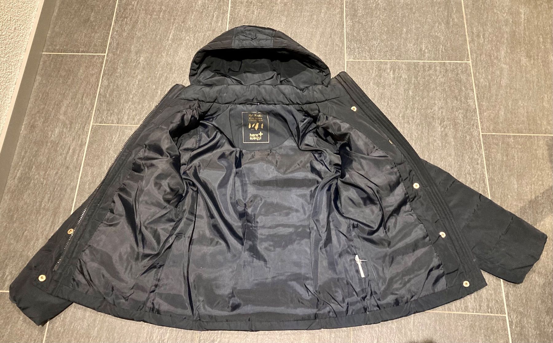 C&A Jacken & Mäntel: Wunderschöne, nachtblaue Daunenjacke Gr. 140 – Gebraucht aus Neuendorf von Knopfi 1