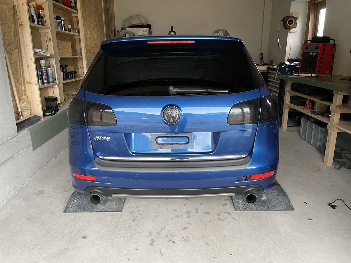 VW Automobili: VW Passat r36 – Usato da Boltigen venduto da Nator 5
