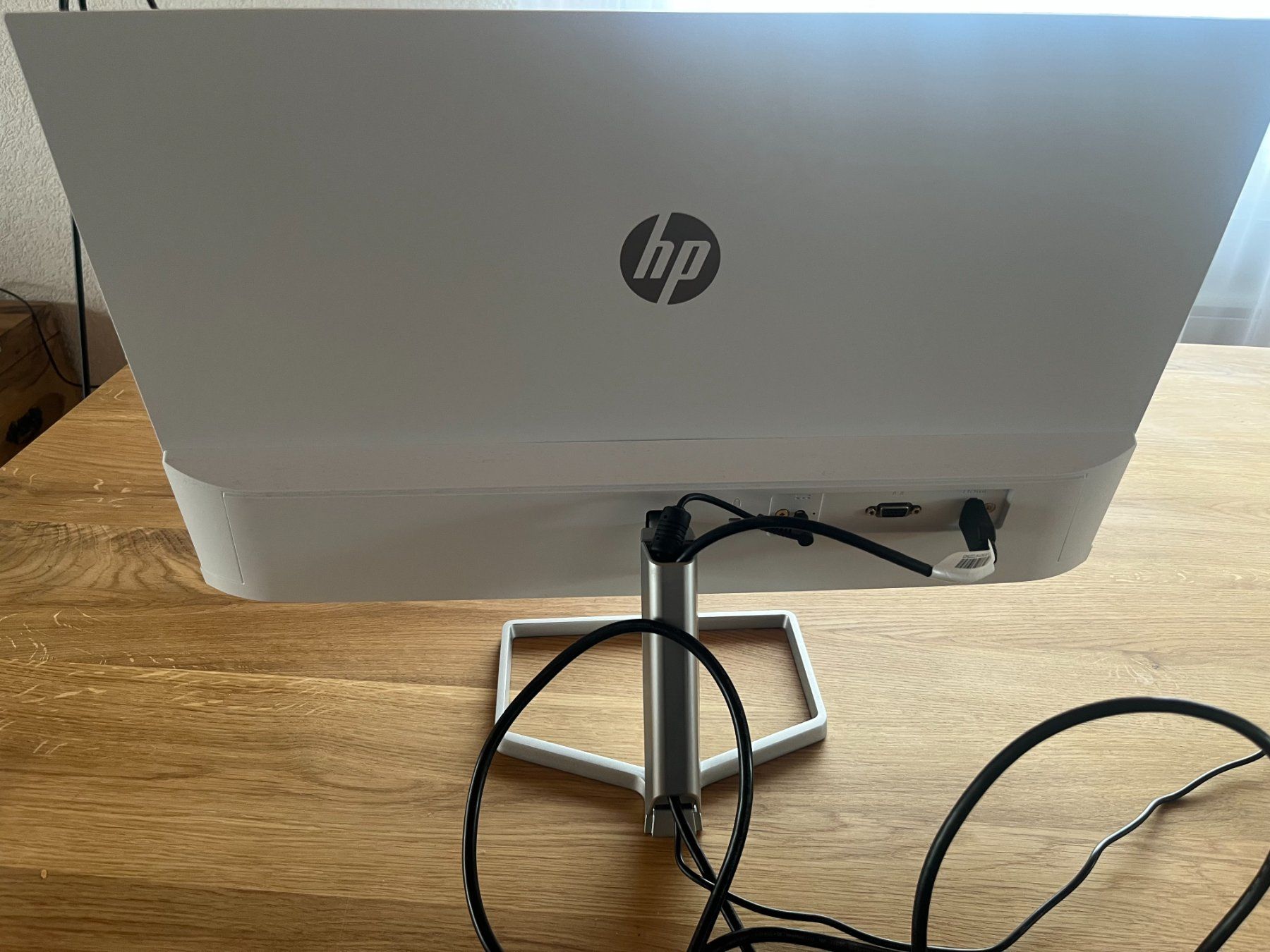 Hewlett Packard Monitor: Monitore HP M24fw – Nuovo (secondo la descrizione) da Rickenbach b. Wil venduto da KadiAdi 2