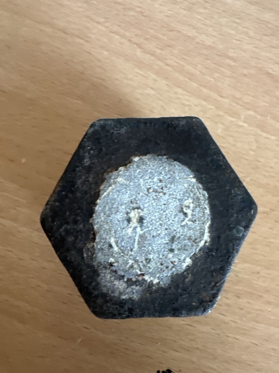 Bilance e pesi: Antike Gewicht 1/2 kg  – Usato da St. Gallen venduto da mai_zpt7 2
