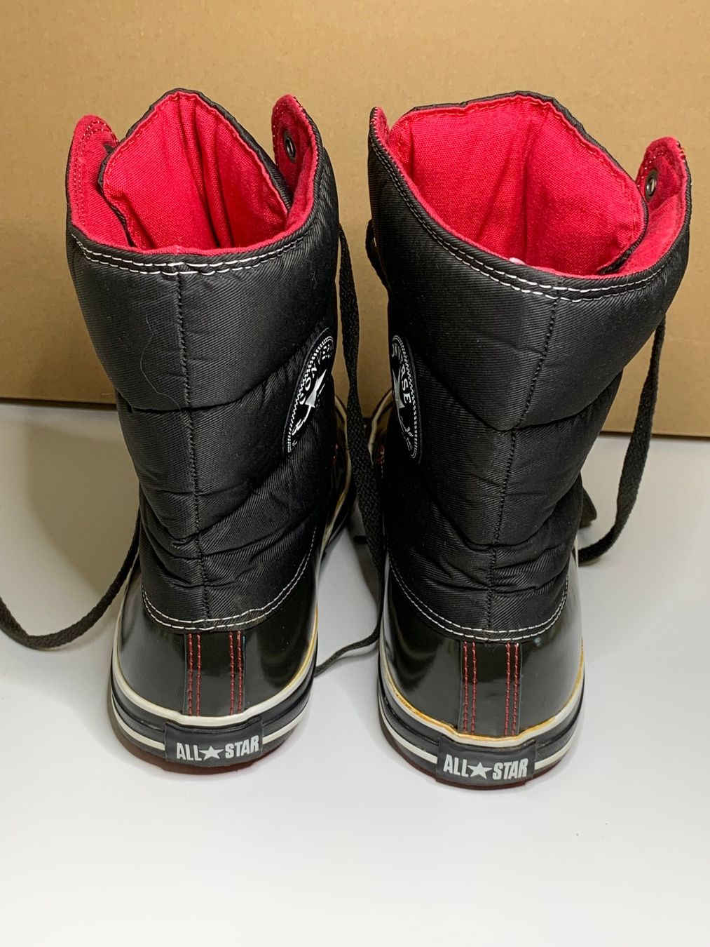 Converse Chaussures femmes: Converse Halbstiefel Grösse 40.5 (26 cm) – D'occasion à Wetzikon ZH par EvisStore 4