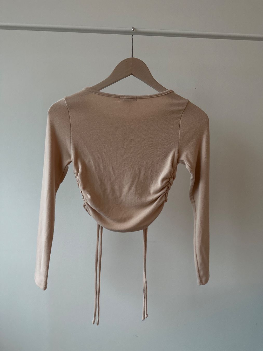 Tops: Crop top long sleeve Fashion Nova – Gebraucht aus Biel/Bienne von TanyaM02 4