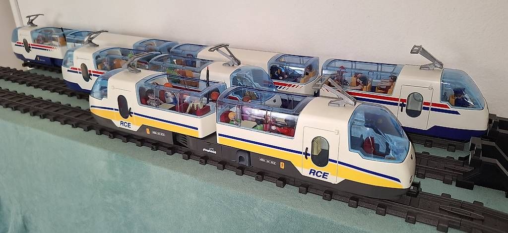 Playmobil Giocattoli: Playmobil RC-Train 4011 RCE Inter-Regio – Usato da Reinach BL venduto da Playmobilist